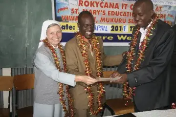 Oslava absolventů v Nairobi (29. 4. 2011)